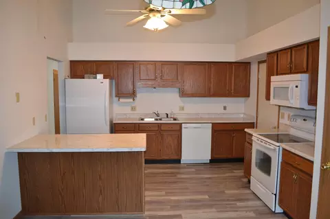 Kitchen - 5866 Oldham Dr, Springfield, OH 45503 photo 1 of 3