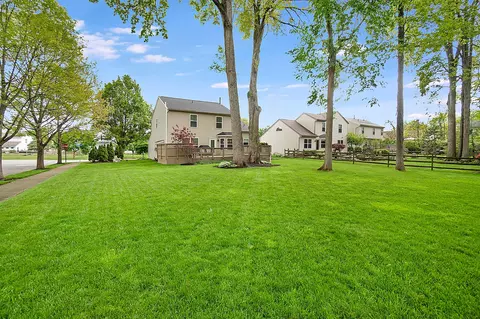 Exterior - 232 Beech Dr, Delaware, OH 43015 photo 6 of 12