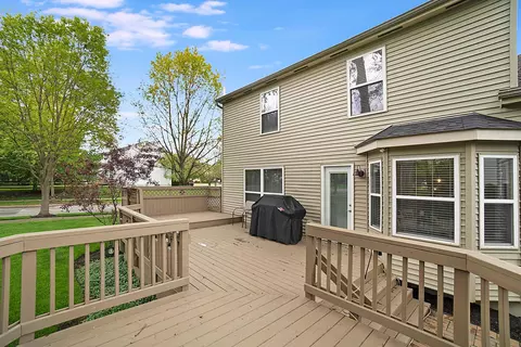 Exterior - 232 Beech Dr, Delaware, OH 43015 photo 11 of 12