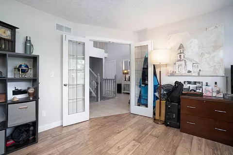 Entry Way - 232 Beech Dr, Delaware, OH 43015 photo 2 of 4