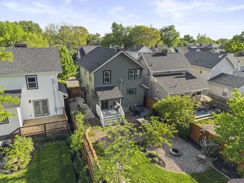 View/Area - 166 E Welch Ave, Columbus, OH 43207 photo 1 of 12
