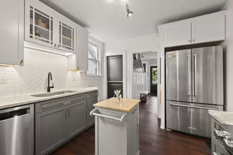 Kitchen - 166 E Welch Ave, Columbus, OH 43207 photo 1 of 9