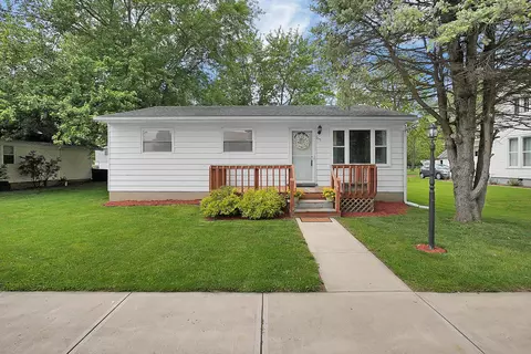 109 N Main St, Williamsport, OH 43164