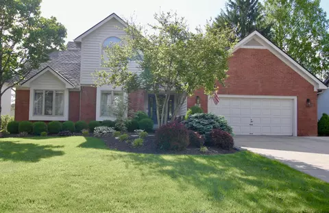 629 Reindeer Ln, Columbus, OH 43230