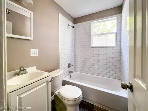 2339 Joyce Ave, Columbus, OH 43211