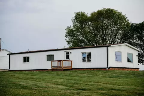 2569 Loudon St, Granville, OH 43023