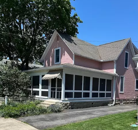 310 W 6th St, Marysville, OH 43040