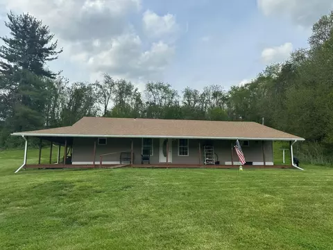 10713 Fairview Rd SE, Heath, OH 43056