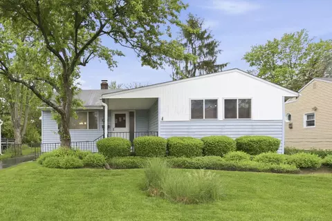 3323 Roswell Dr, Columbus, OH 43227