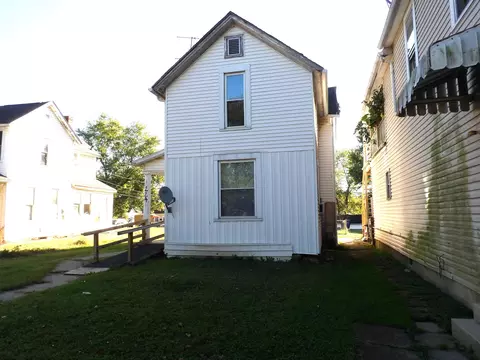224 Harrison Ave, Lancaster, OH 43130