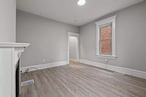 Living - 358-360 E Markison Ave, Columbus, OH 43207 photo 3 of 4