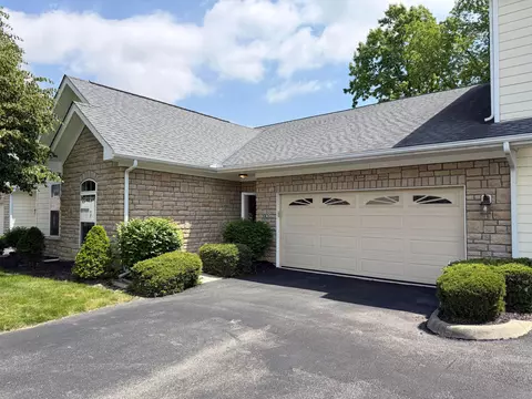 130 Lakes At Cheshire Dr, Delaware, OH 43015