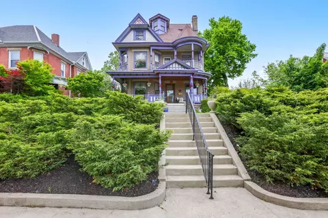 336 E Main St, Logan, OH 43138