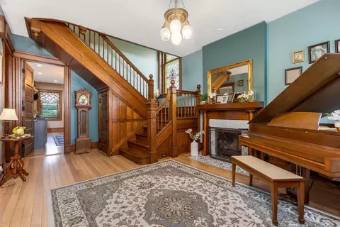 Entry Way - 336 E Main St, Logan, OH 43138 photo 1 of 7