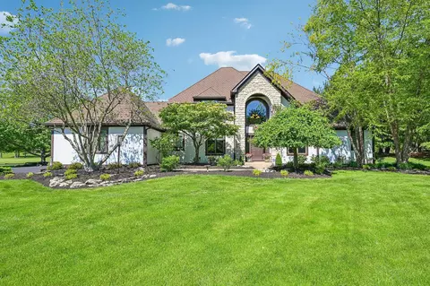 8310 Dublin Rd, Powell, OH 43065