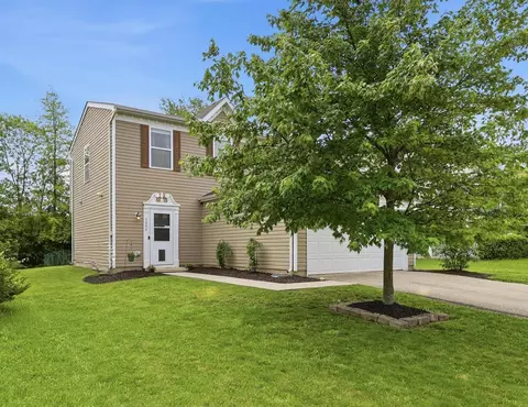 3006 Sussex Place Dr, Grove City, OH 43123