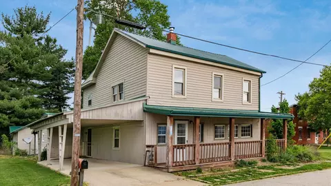 106 W Gay St, Somerset, OH 43783