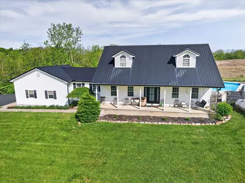 10343 Thomas Rd, Leesburg, OH 45135