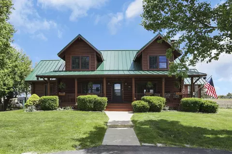 6928 State Route 734, Jamestown, OH 45335