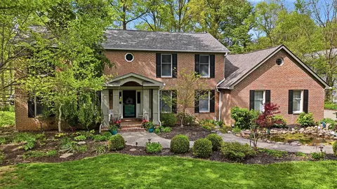 4800 Cascade Dr, Powell, OH 43065