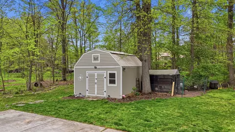 Exterior - 4800 Cascade Dr, Powell, OH 43065 photo 12 of 15