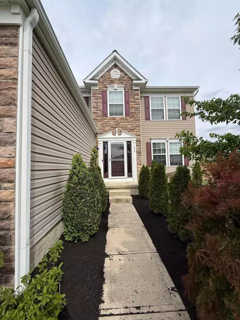544 Doral Ct, Marysville, OH 43040