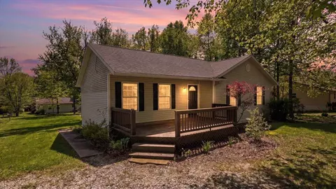 710 Daffodil Dr, Howard, OH 43028