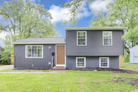 2949 Fleet Rd, Columbus, OH 43232