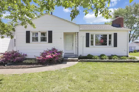 109 Dennison St, Hebron, OH 43025