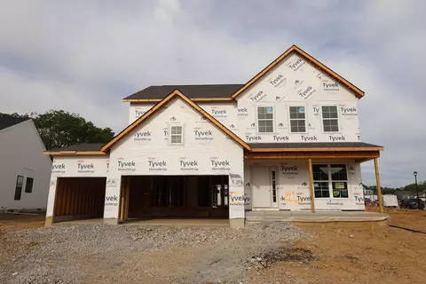 349 Oakmont Dr, Commercial Point, OH 43116