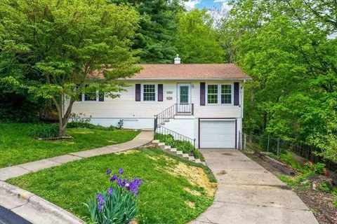 246 Seneca Dr, Lancaster, OH 43130