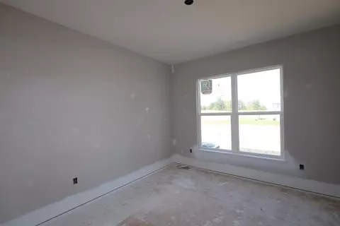 Bedroom - 545 Fadley Loop E, Delaware, OH 43015 photo 2 of 6