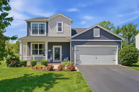 1132 Lake Forest Dr, Hebron, OH 43025