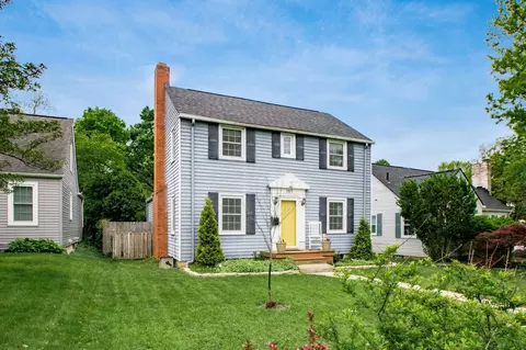 197 W Henderson Rd, Columbus, OH 43214