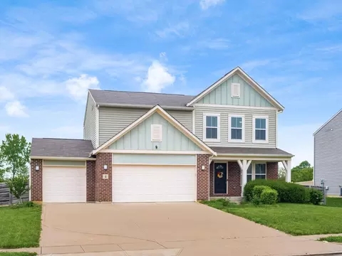 4 May Ave, Ashville, OH 43103