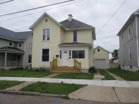 58 N Pine St, Newark, OH 43055