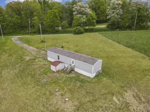 7925 Hunter Rd SW, Amanda, OH 43102