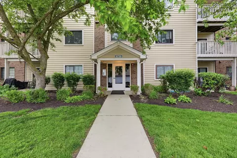 6729 Meadow Creek Drive Dr #102, Columbus, OH 43235
