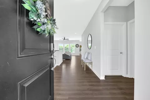 Entry Way - 2989 Wolfbirch Dr, Columbus, OH 43231 photo 1 of 2