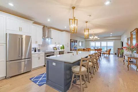 5211 Highpointe Lakes Dr #103, Westerville, OH 43081