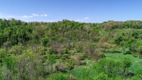 6820 Crane Run Rd, Cumberland, OH 43732