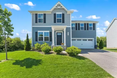 3376 Drake Ave, Groveport, OH 43125