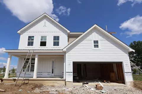 467 Zelkova Ln, Lewis Center, OH 43035
