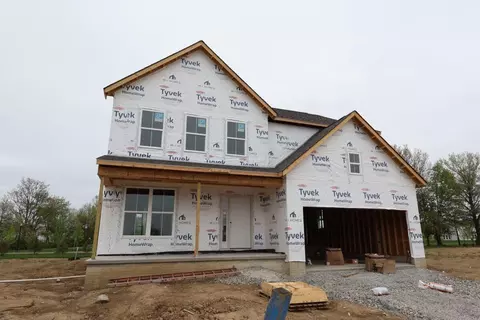 467 Zelkova Ln, Lewis Center, OH 43035