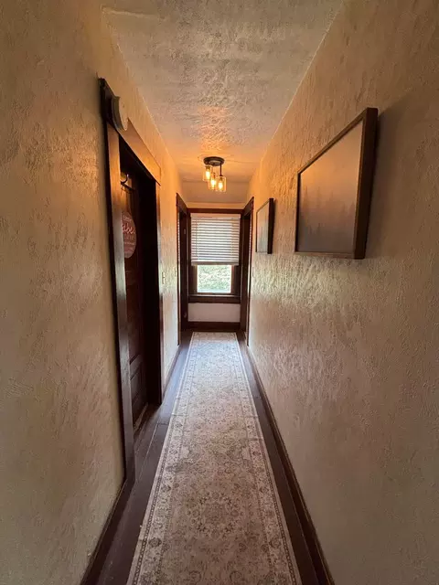 Entry Way - 125 Belleaire Ave, Springfield, OH 45503 photo 1 of 2