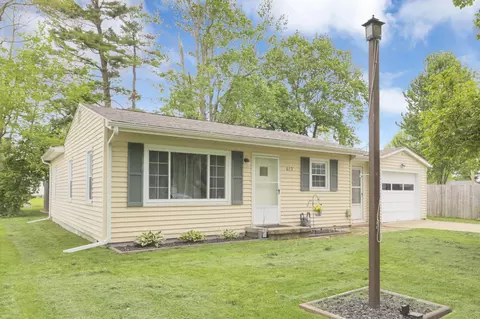 517 Lower Green Valley Rd, Mount Vernon, OH 43050