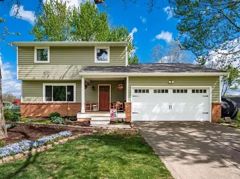 6046 Alice Dr, Westerville, OH 43081