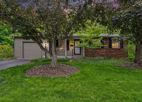 5320 Woodglen Rd, Columbus, OH 43214