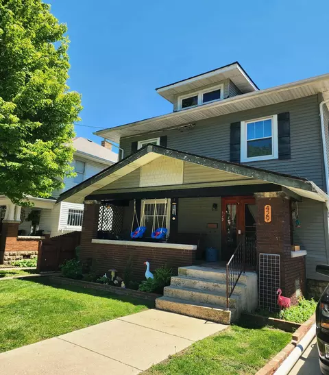 429 Broadway St, Washington Court House, OH 43160