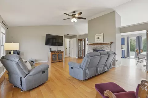 4487 Workman Rd, Mount Perry, OH 43760 photo 3